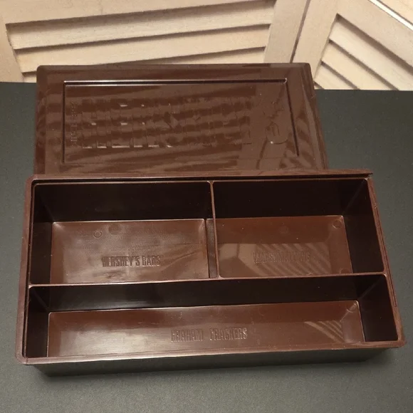 Hershey's Smore's Container - Picture 3 of 5